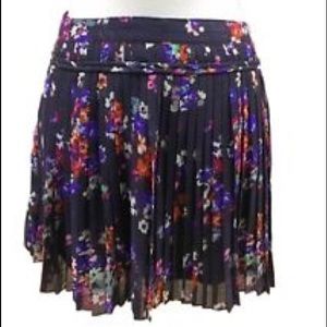 American Eagle Purple Floral Skirt